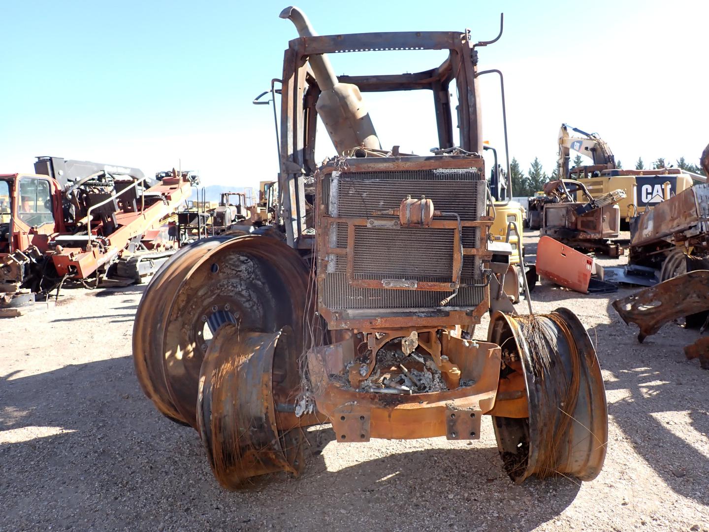 ./imagenes/INVOICE/2019/16397/TRACTOR AGRICOLA PARA PARTES (18).JPG